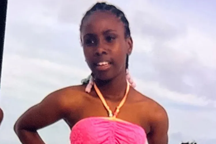 Family Tried to Go After Girl, 10, Who Disappeared While Swimming on Vacation, but It All Happened ‘So Fast’